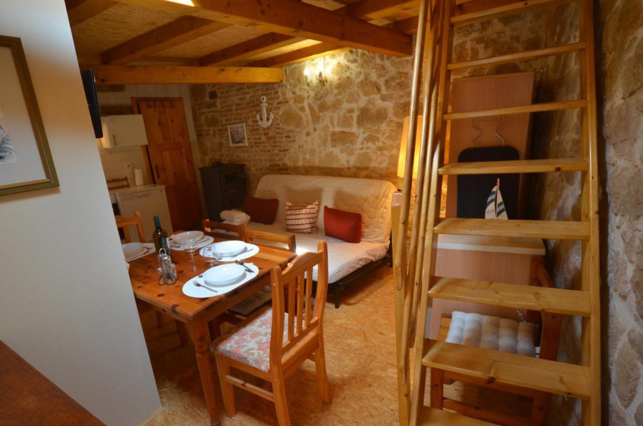 Studio Apartment La Maison De Catherine Rovinj Exteriör bild