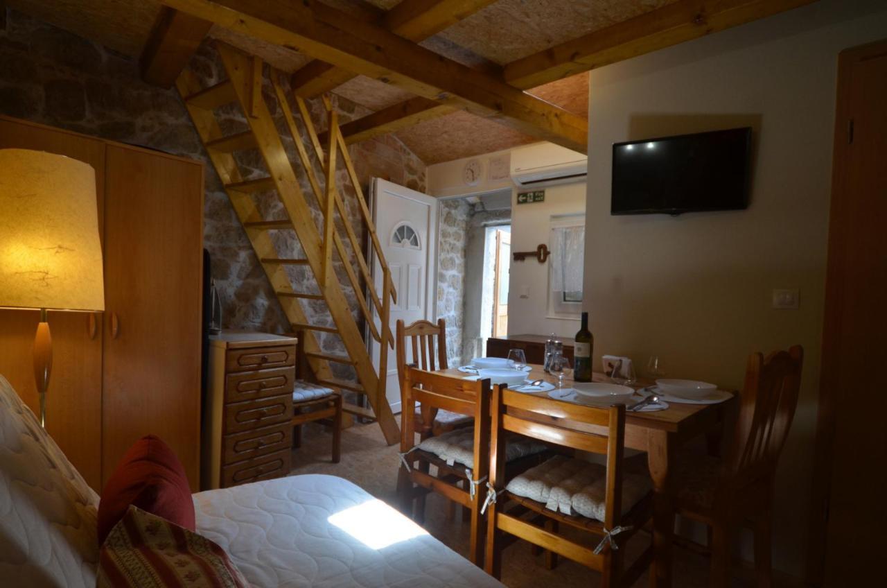 Studio Apartment La Maison De Catherine Rovinj Exteriör bild