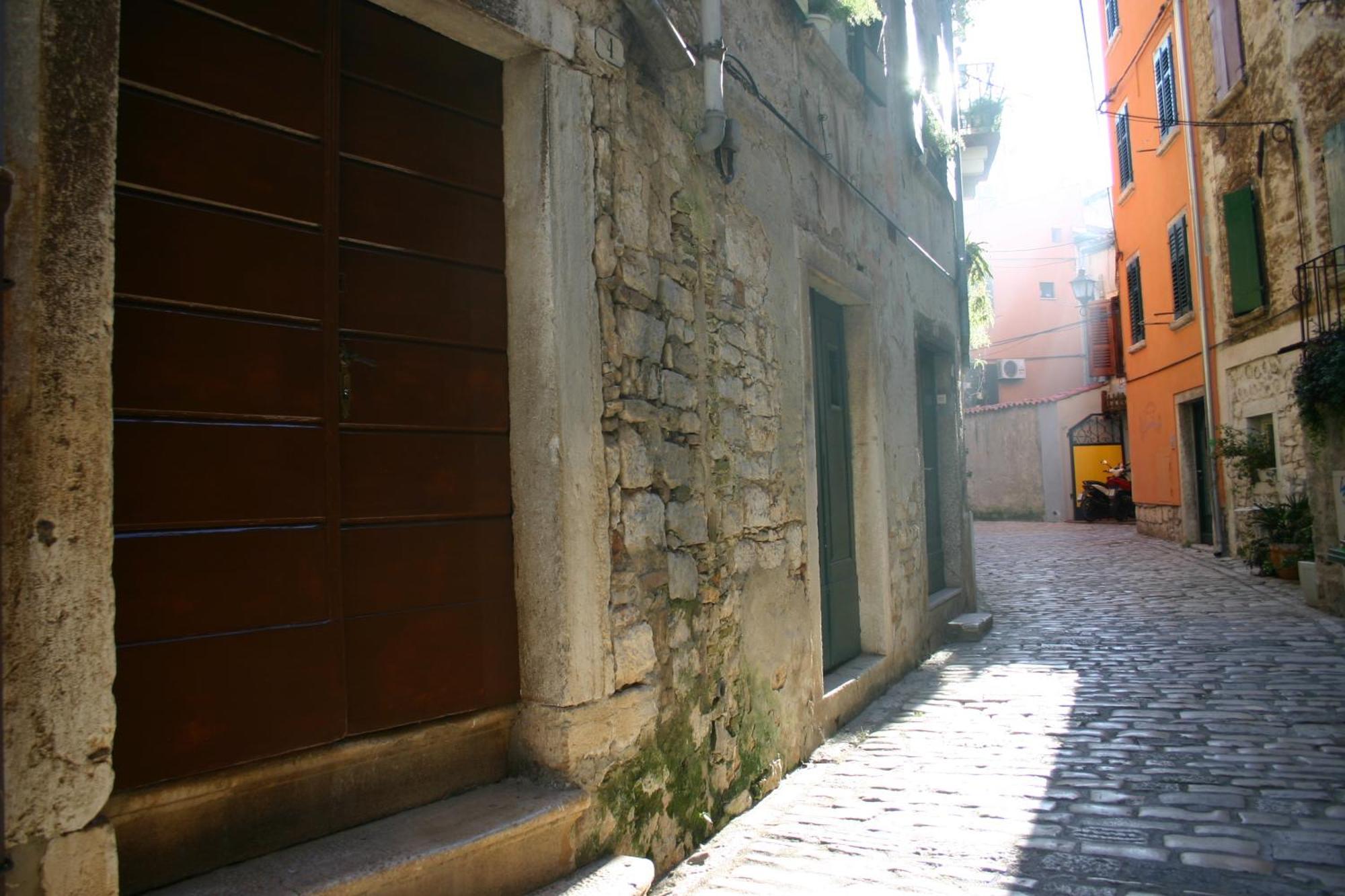 Studio Apartment La Maison De Catherine Rovinj Exteriör bild